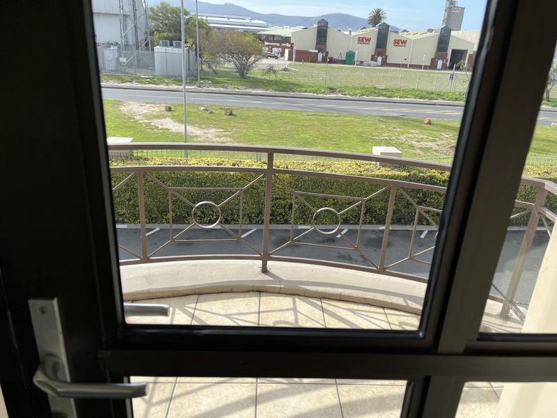 To Let commercial Property for Rent in Montague Gardens Western Cape